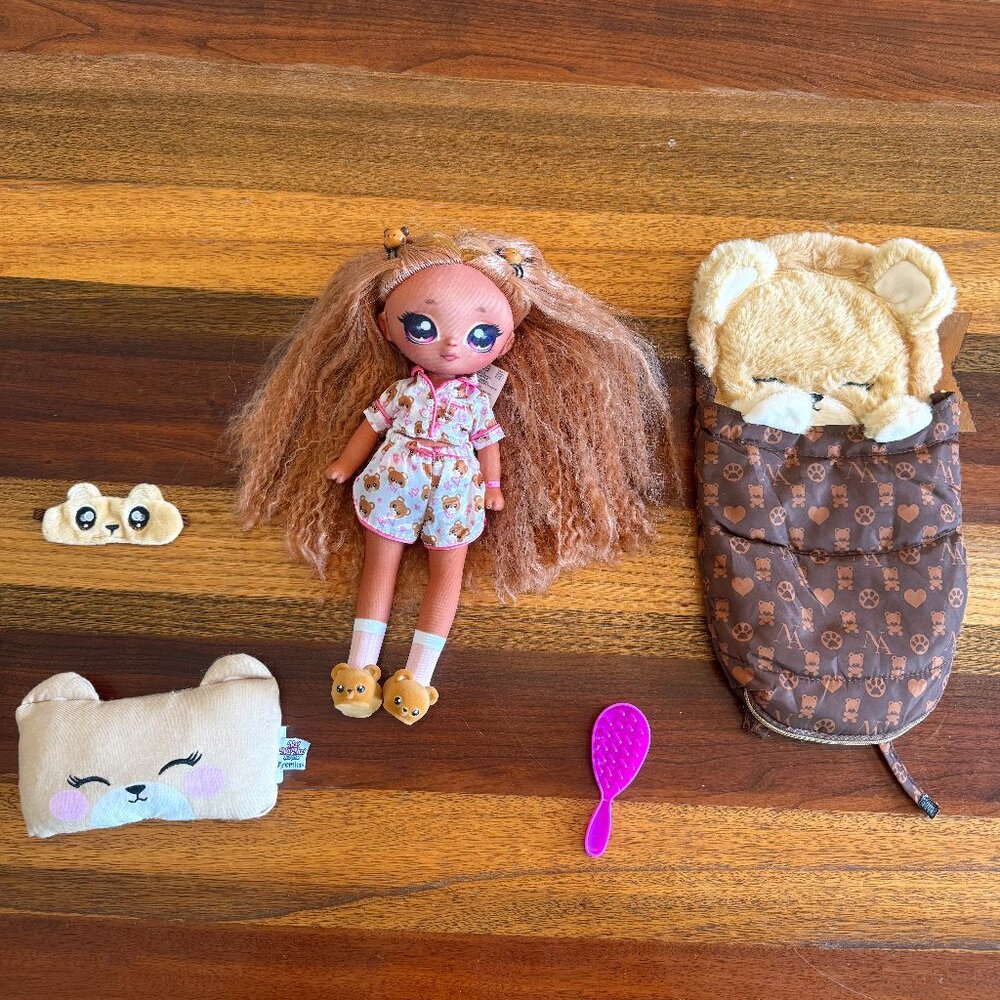 Na! Na! Na! Surprise Teens Slumber Party Set! Lara Vonn w/ Teddy Bear – 6 pcs
